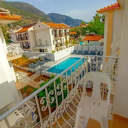 Hotel Celeste Cedit