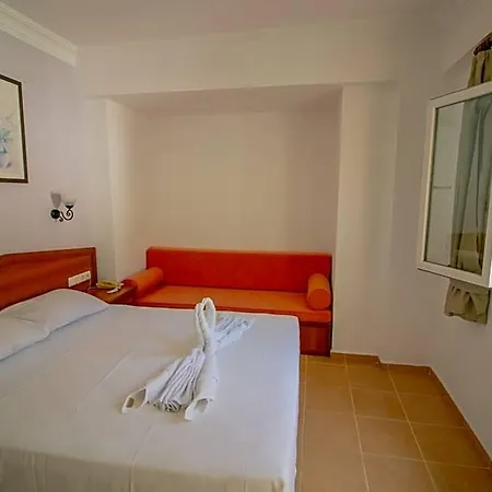 Hotel Celeste